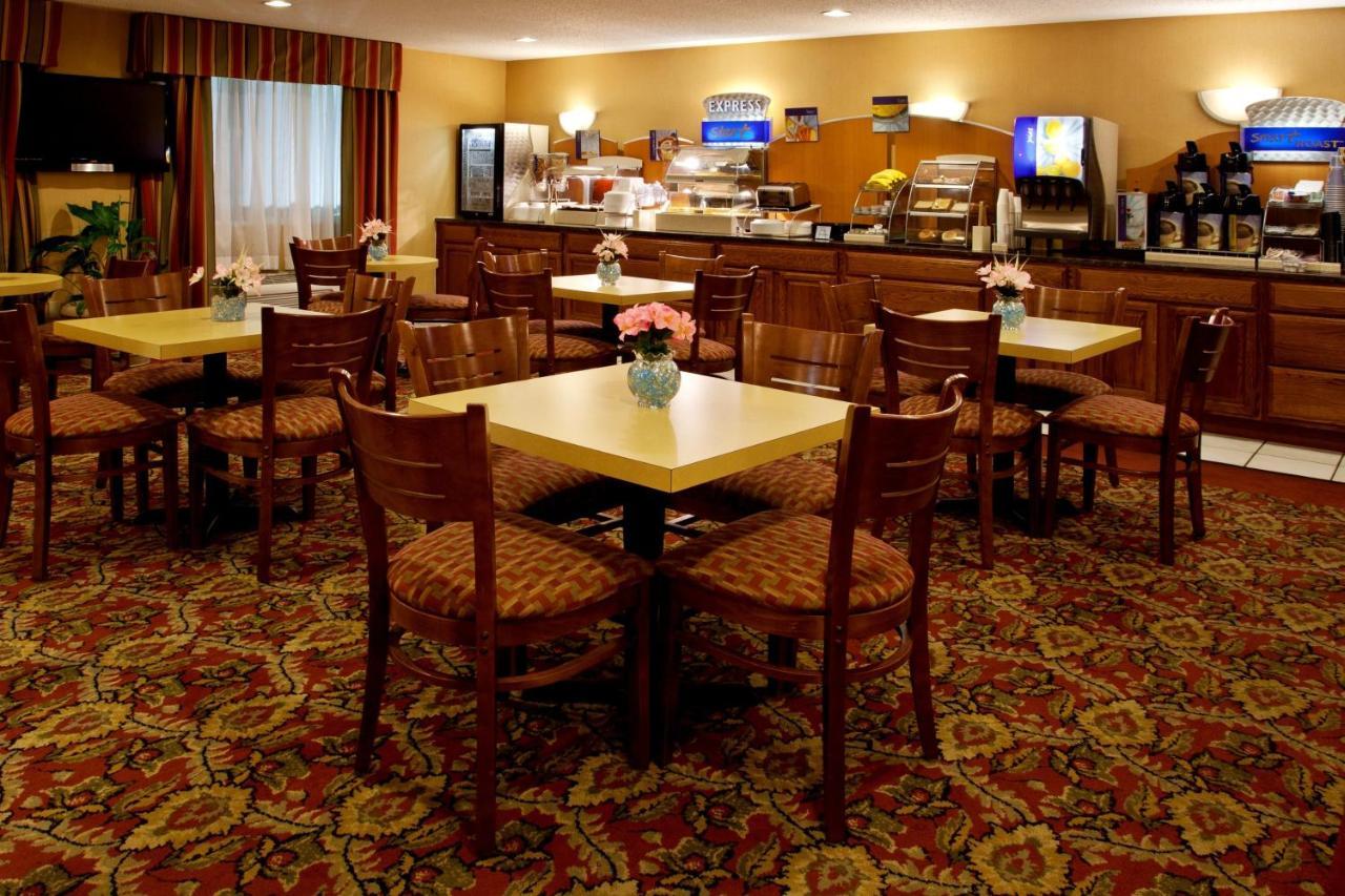 Holiday Inn Express Mt. Vernon By Ihg Mount Vernon Extérieur photo